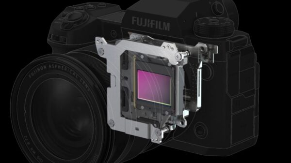 Fujifilm X-H2S được nâng cấp mạnh mẽ, sử dụng 425 điểm lấy nét
