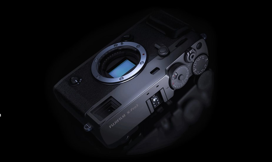 Thân máy Fujifilm X-Pro3 được chế tạo từ vật liệu Titanium