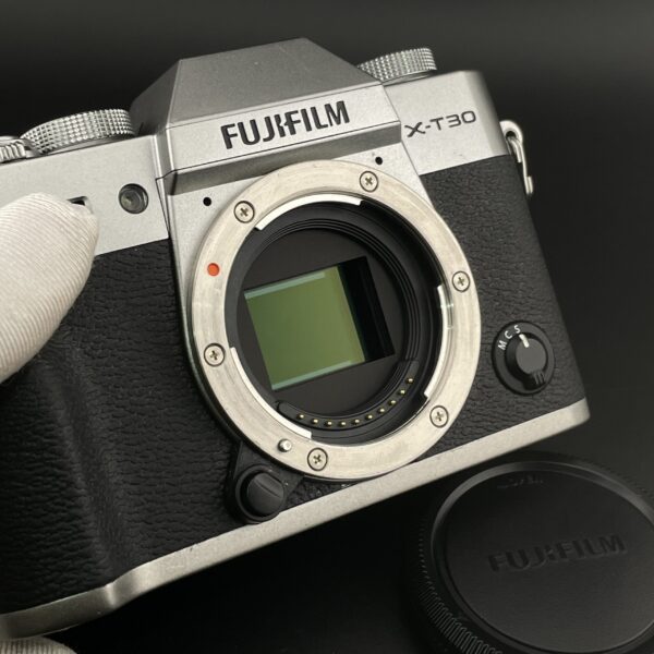 Máy ảnh Fujifilm X-T30 Cũ (2nd) (Silver) + XF 18-55mm #1796 - Hình ảnh 3