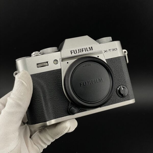 Máy ảnh Fujifilm X-T30 Cũ (2nd) (Silver) + XF 18-55mm #1796 - Hình ảnh 4