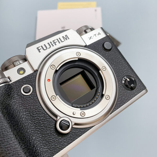 Máy ảnh Fujifilm X-T4 Cũ (2nd) (body/silver) #1790 - Hình ảnh 3
