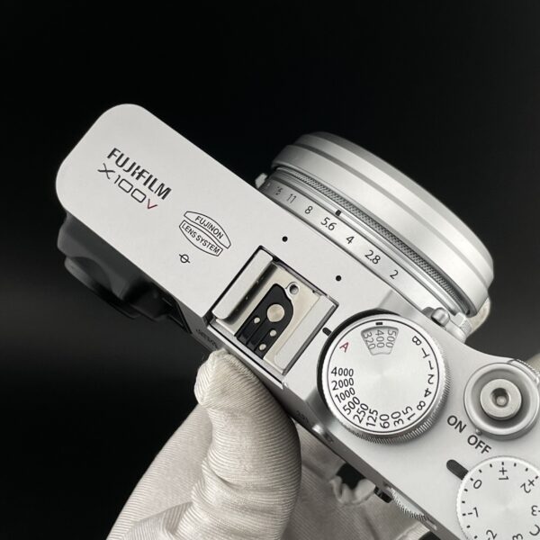 Máy ảnh Fujifilm X100V Cũ (2nd/silver) #3166 - Hình ảnh 5