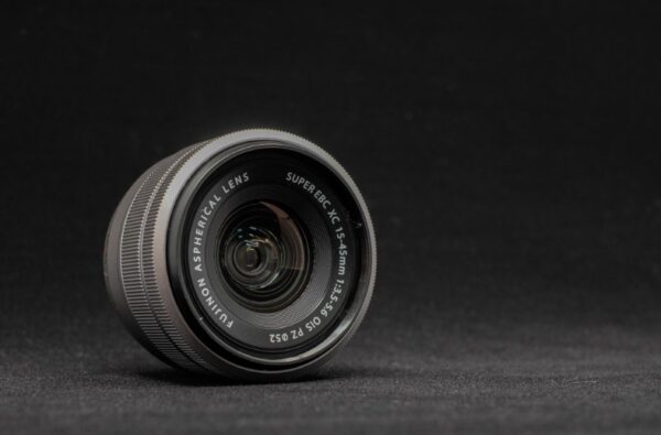 Lợi Ích Của Việc Thuê Ống Kính FUJIFILM XC 15-45mm F3.5-5.6
