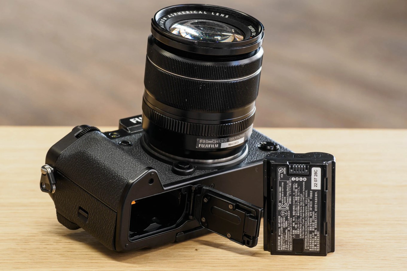 Thời Lượng Pin Fujifilm X-T5 Lâu Hơn