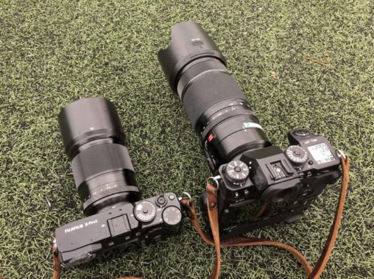 Khẩu độ lớn f/2.8 cho khả năng chụp ảnh trong điều kiện thiếu sáng