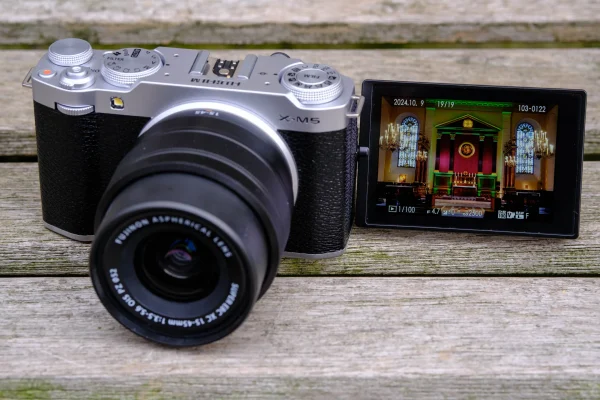 review fujifilm xm5 4