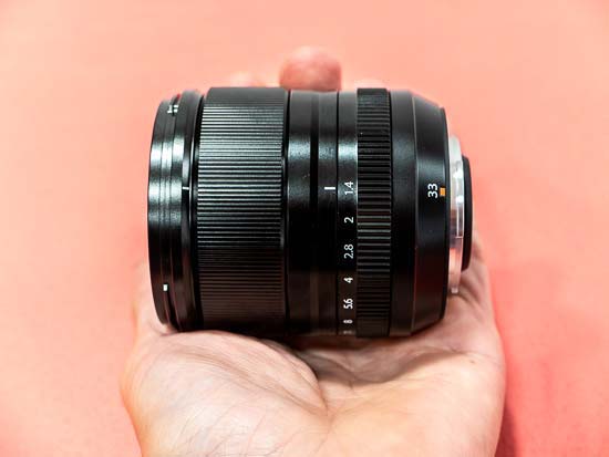 Fujifilm XF 33mm F1.4 cho khả năng lấy nét nhanh