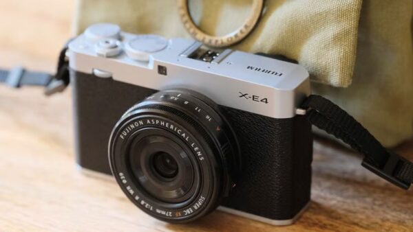 Dòng X-E – Máy ảnh rangefinder nhỏ gọn