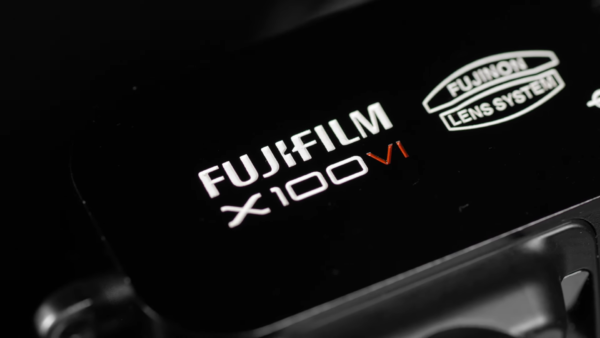 So Sánh Fujifilm X100VI Và X100V Giá Cả Và Giá Trị