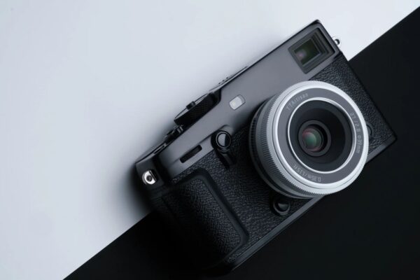 AF của TTArtisan 27mm f/2.8 nhanh hơn Fujinon XF 27mm f/2.8