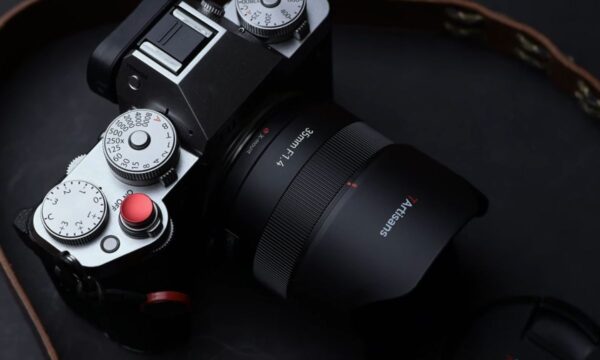 Thiết kế và cấu tạo của 7Artisans AF 35mm F1.4 APS-C